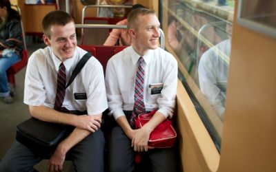 10 речей, які варто знати про мормонських місіонерів